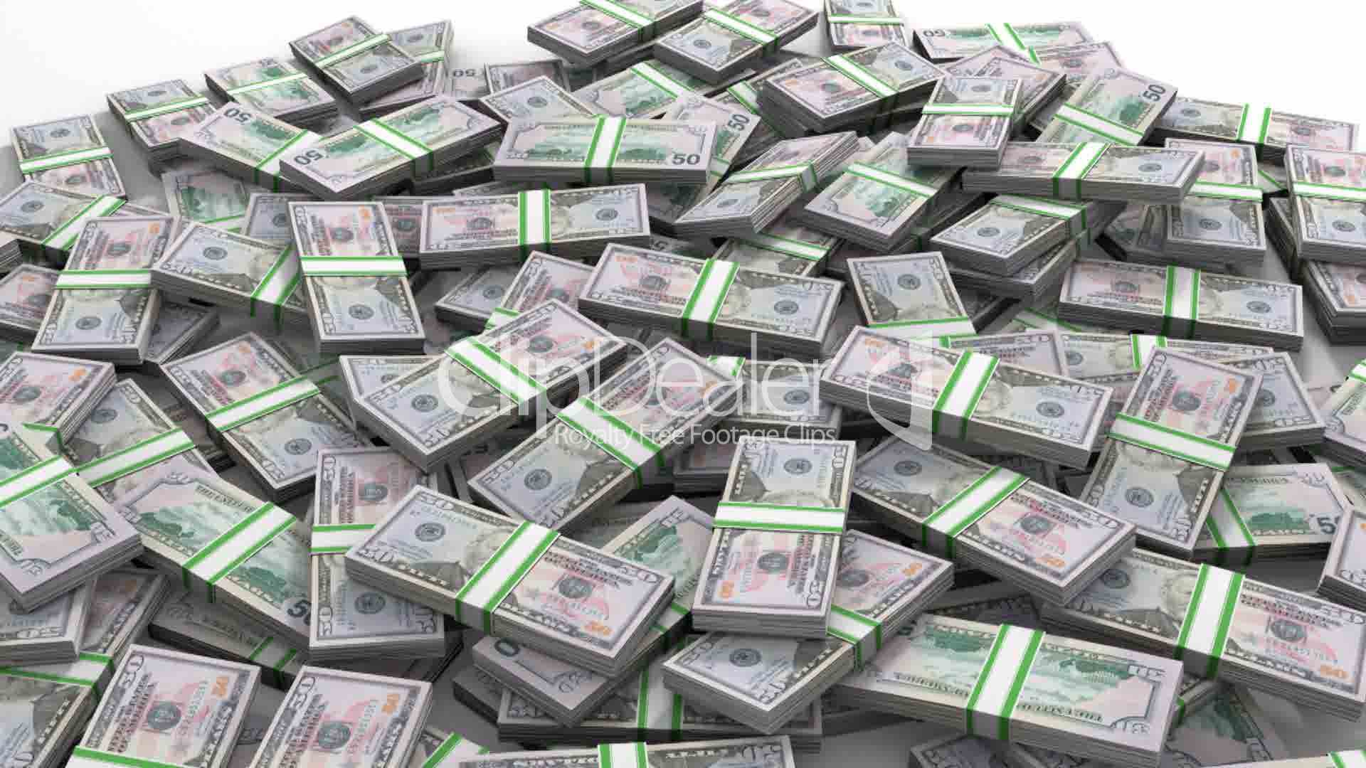 dolarovky v paklících na velké hromadě